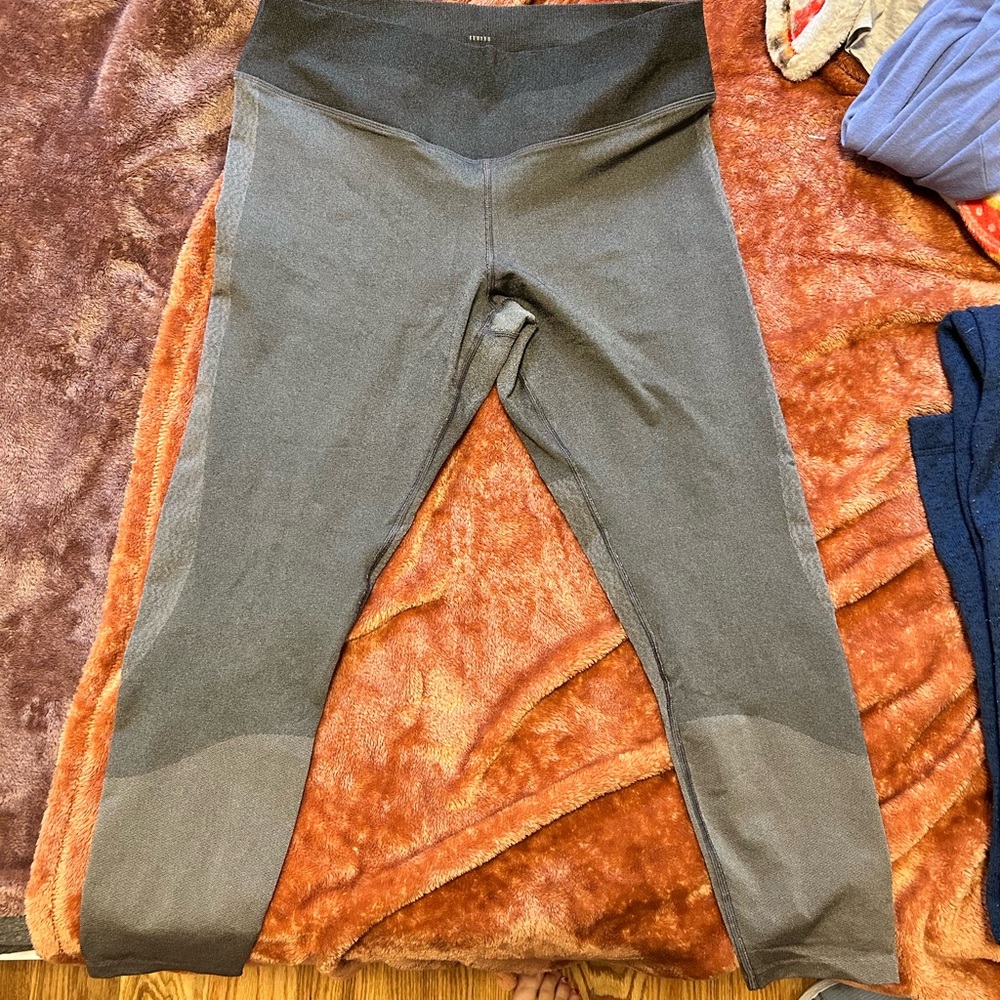 Seamless Lululemon Leggings